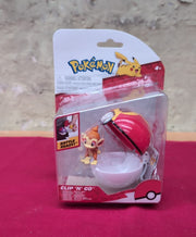Pokémon Clip ‘N’ Go Chimchar and Repeat Ball - Includes 2" Battle(box damaged)