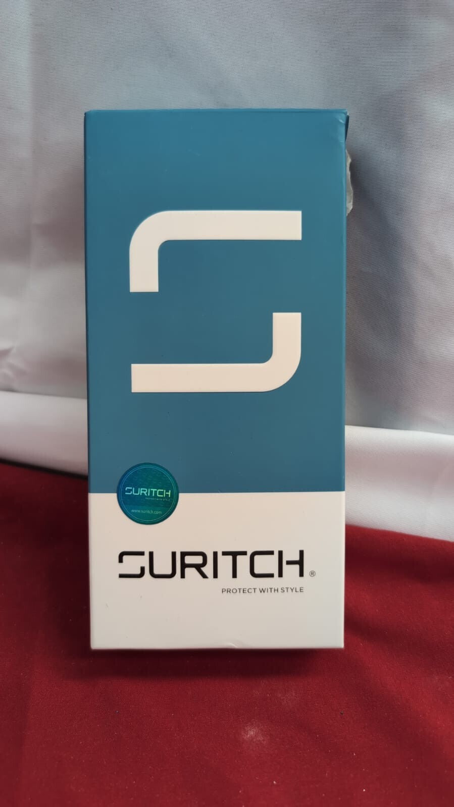 SURITCH AirTag Holder - Protective Case Black  (packaging damaged)