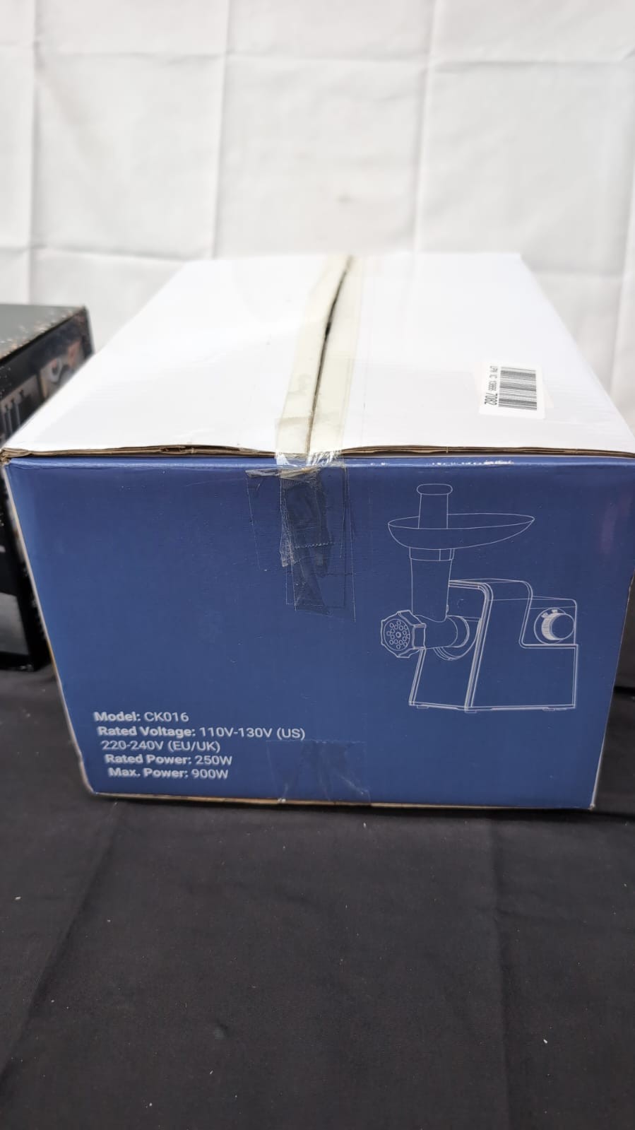 Parmedu Electric Compact Meat Grinder for Home Use: Meat Mincer(USED)