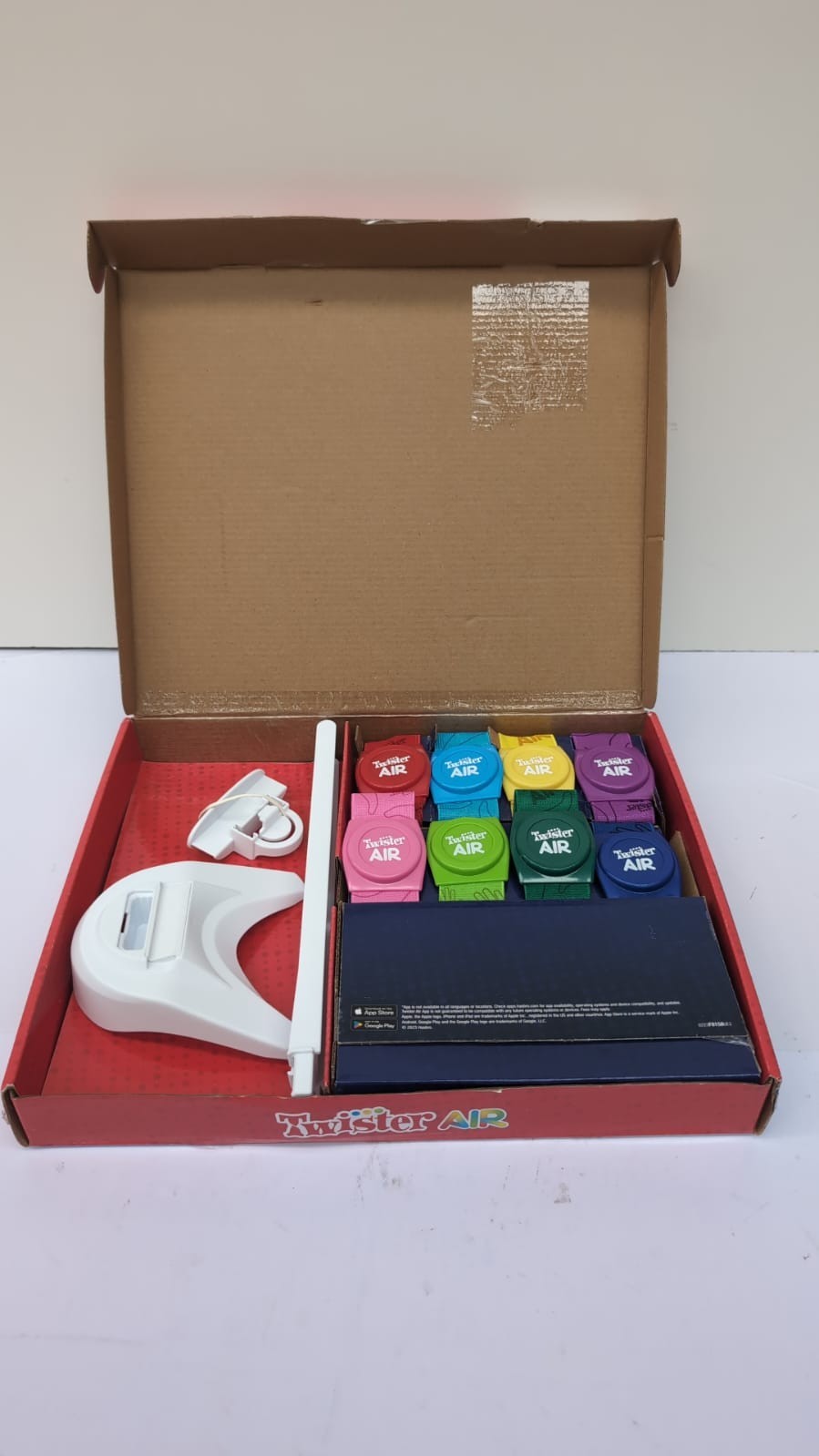 Hasbro Gaming Twister Air Party Game Includes 4 Twister Air Wrist Bands,(USED)