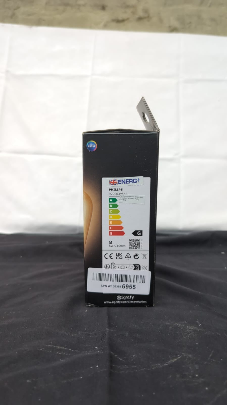 Philips Hue White Filament Regular ST64 LED Smart Light Bulb E27