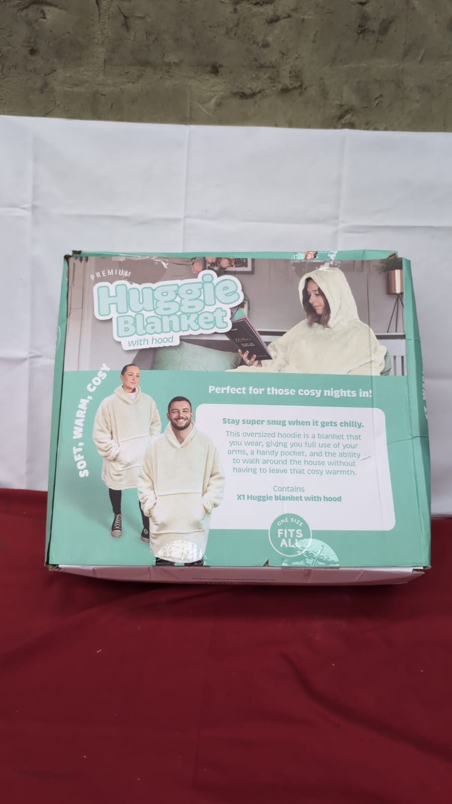 #winning Cream Hoodie Blanket (box damaged)