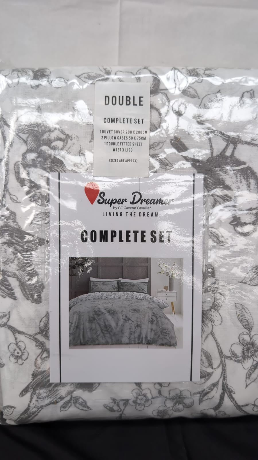 Super Dreamer Blossom Complete Bed Set - Reversible  Double Floral Quilt Cover