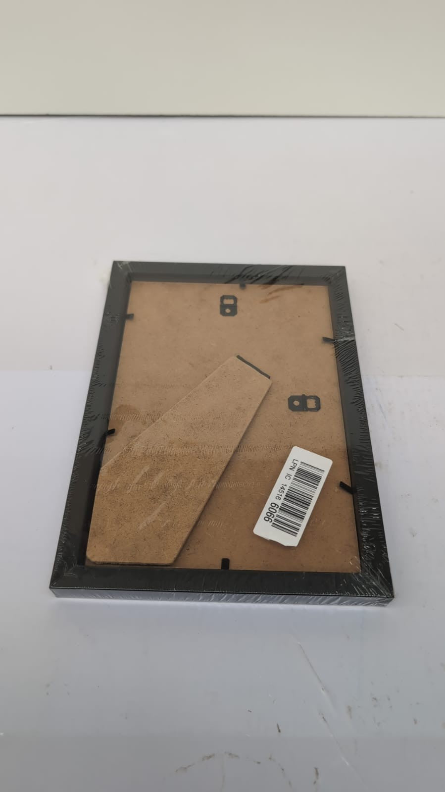 Frame Company Simpson Range Gold Picture Photo Frame 8.5 x 5.5inches