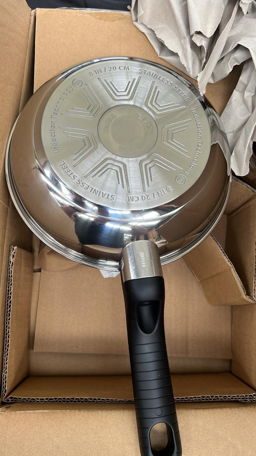 Tefal Comfort Max 20cm Stainless Steel Frying Pan Durable Non-Stick (BOXDAMAGED)