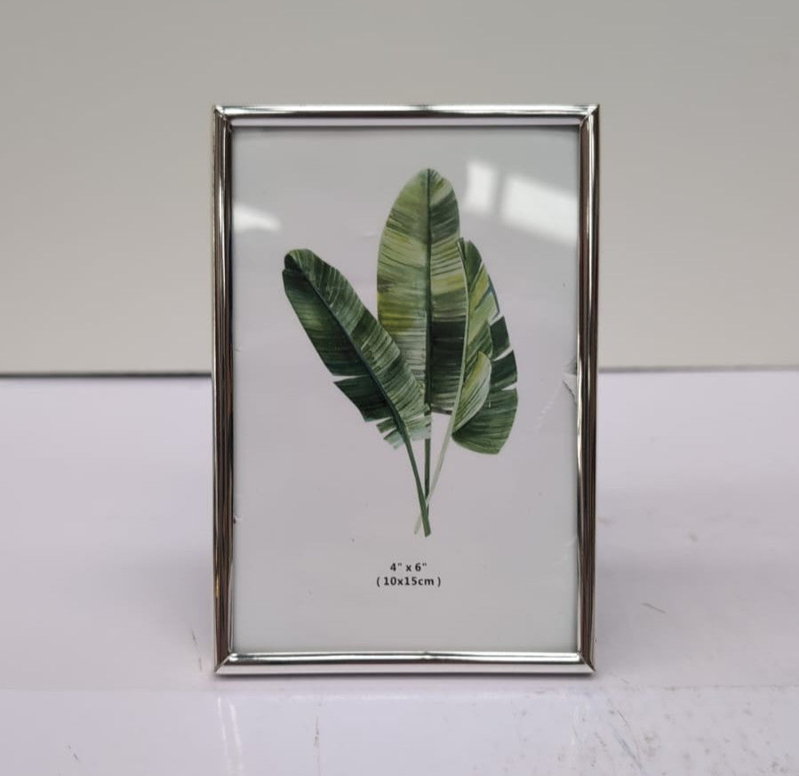 Framing Tarnish Resistant Silver Plated Picture Frame , Thin Edge 6x4"