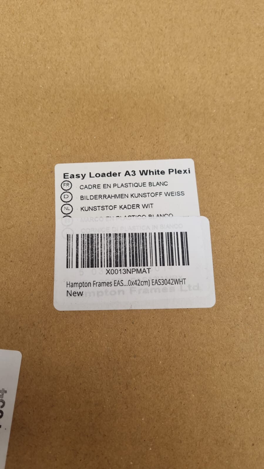 Hampton Frames OXFORD 30x42cm Picture Frame Acrylic (Non-Glass) EAS3042WHT