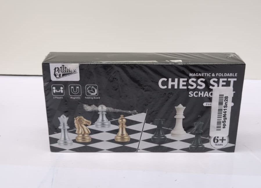 Peradix Travel Chess Board Set - Magnetic Chess Pieces, Portable/Foldable Board