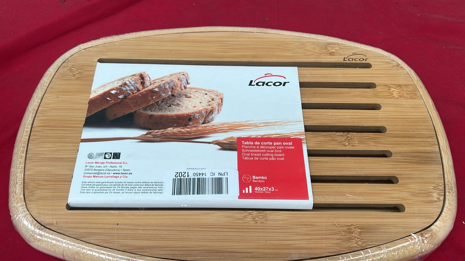 Oval Bread Cutting Board Bambu (Fracture in back board)