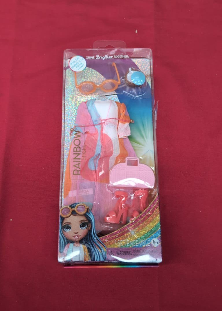 Rainbow High Fashion Pack, Pool Theme Mix & Match(Packaging Damaged)