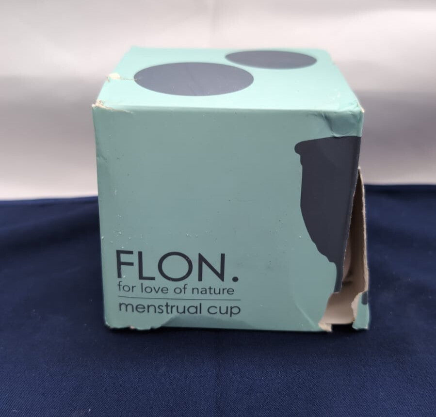 Menstrual Cups with Steriliser (Packaging Damaged)