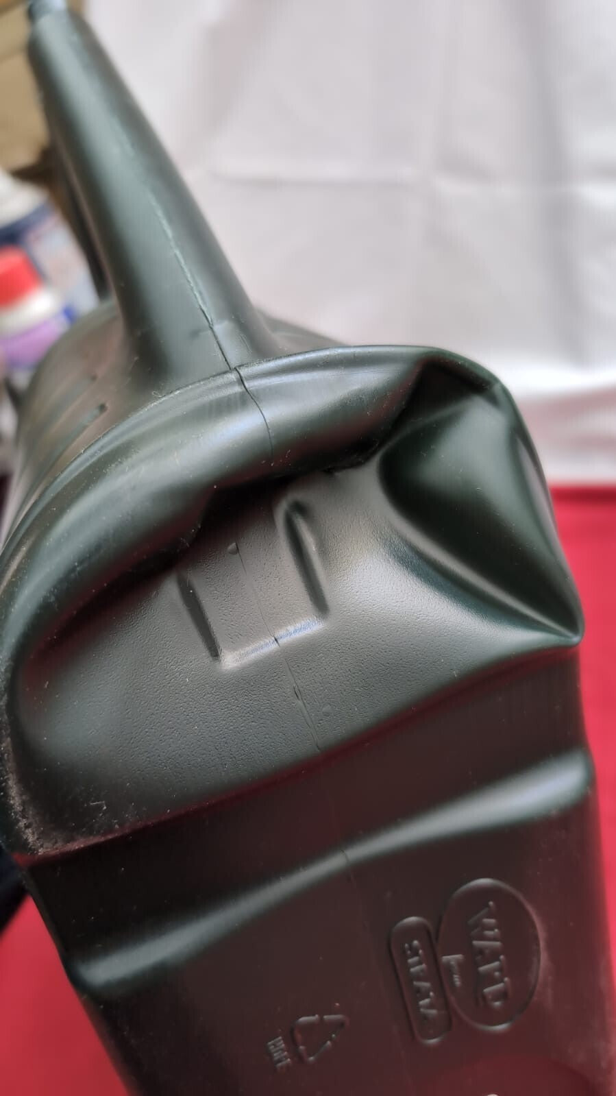 Watering Can for Applying Nematodes 6.5L - Green (dented)