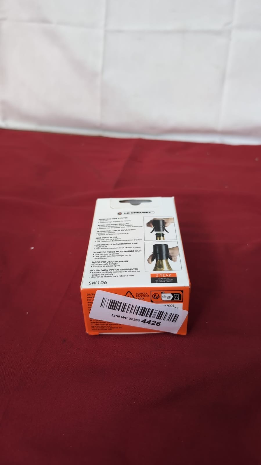 Le Creuset Air-Tight Champagne And Sparkling Wine Stopper,Black (USED)