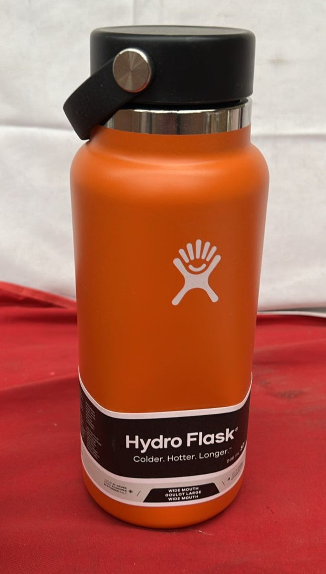 Hydro Flask WaterBottle 946 ml (32 oz) - Vacuum Insulated Stainless Steel (Dent)