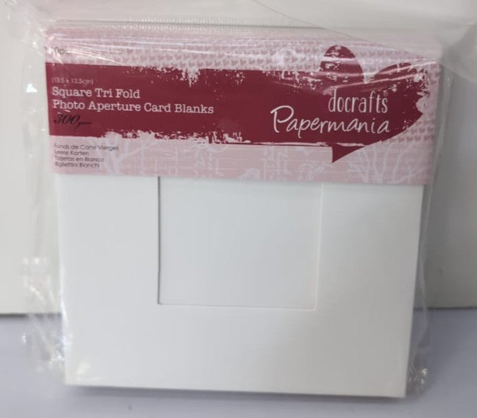 Papermania 300 gsm Square Tri Fold Window Aperture Card Blanks (Pack of 10)