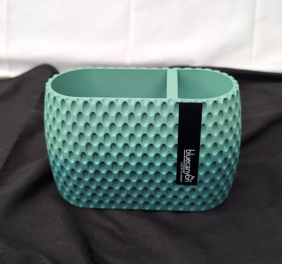 Blue Canyon Milano Toothbrush Tidy, Polyresin Toothbrush Holder(SMALLCHIP)