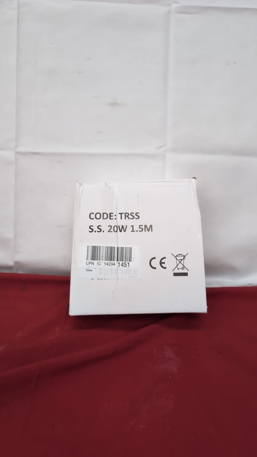 LED Triangular Pyramid Cabinet Cupboard Unit Shelf Light, Satin Nickel 20w 1.5m