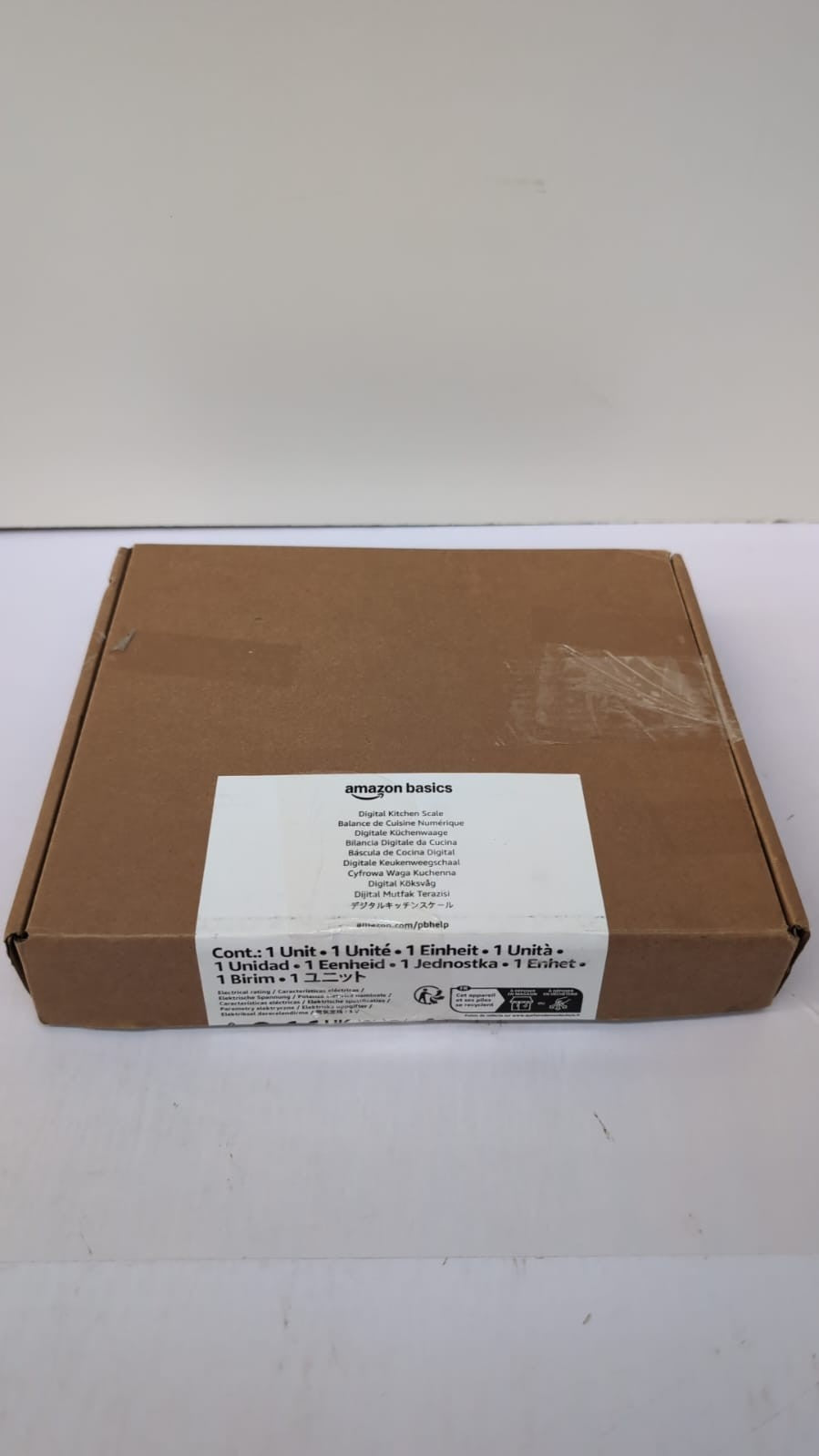 Amazon Basics Digital kitchen scales with LCD display (BOX DAMAGED)