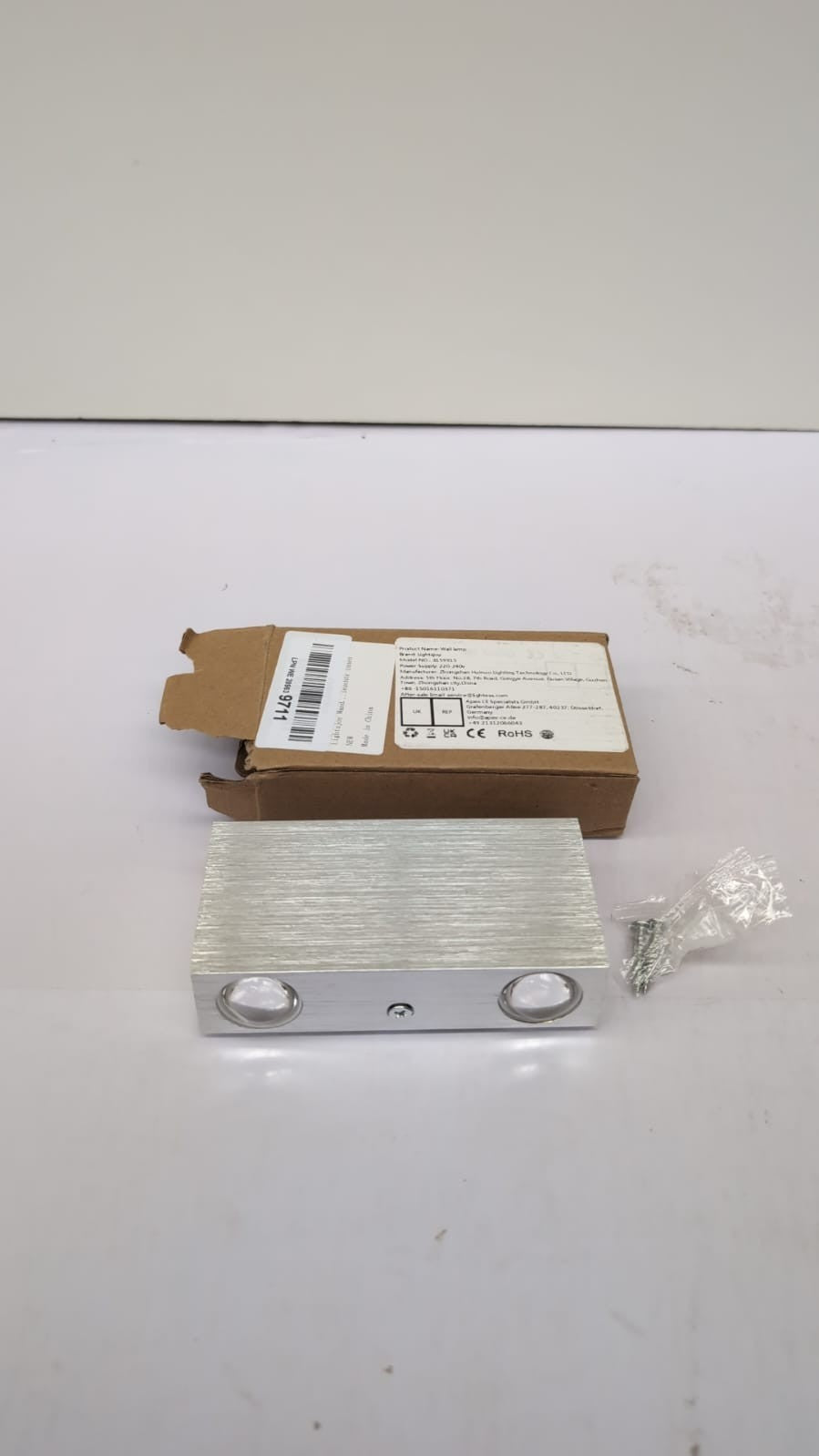 Lightsjoy LED Wall Light (BOX DAMAGED)
