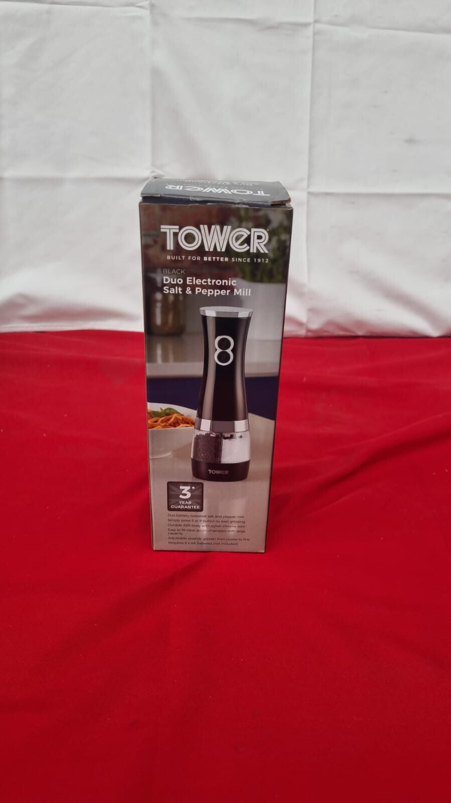 Tower T847004BLK Electric Salt and Pepper Mills Battery Operated with Adjustable