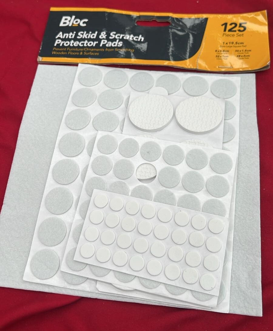 White Protector Foam Pads Set in Assorted Shapes & Sizes, Pack 125 (box damaged)