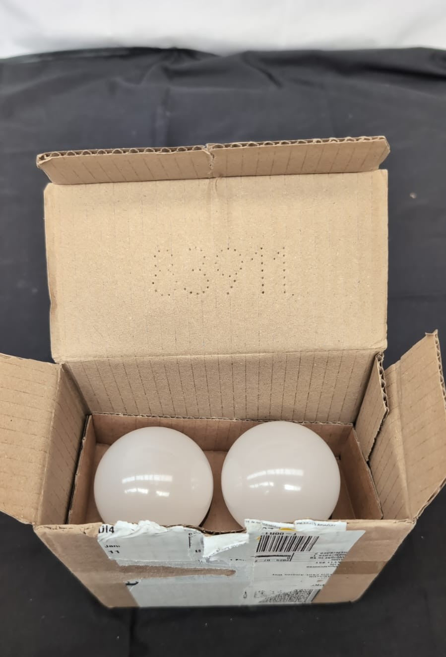 Amazon Basics LED E27 Edison Screw Bulb, 13W = 100W, Warm White, (box damaged)