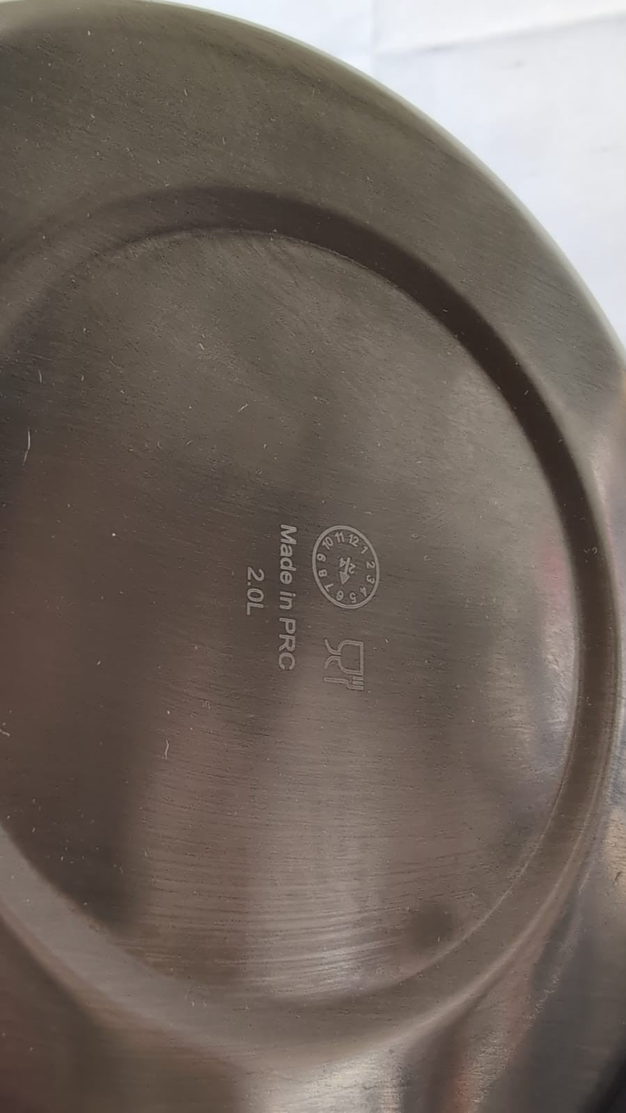 Olympia Vacuum Jug 2 L Stainless Steel Jug (Lid Scuffed)