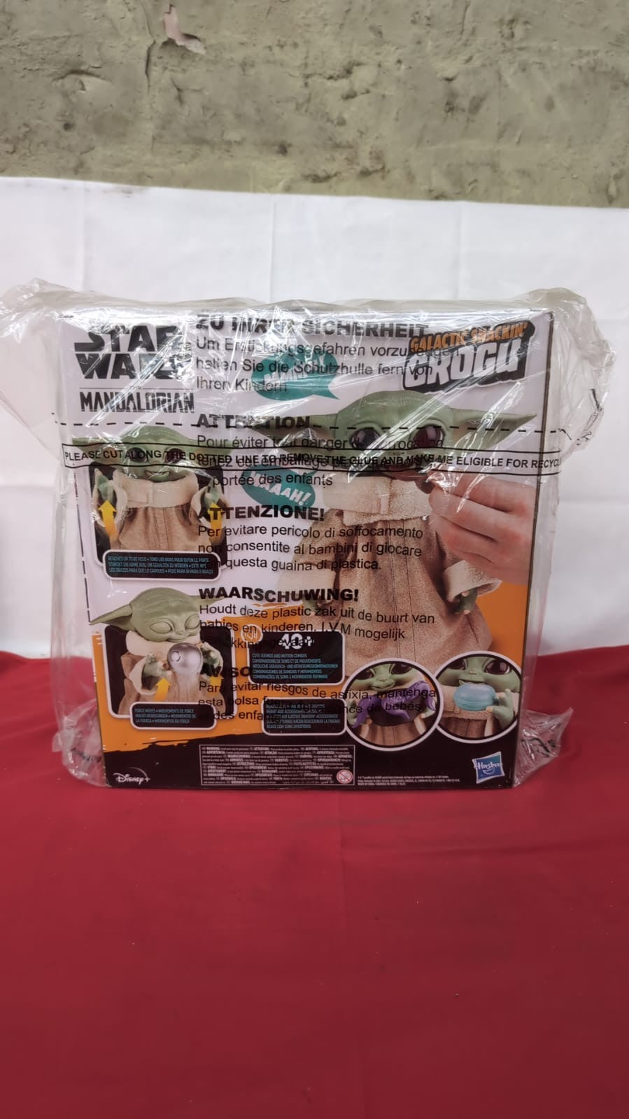 Star Wars Galactic Snackin’ Grogu,Animatronic Toy (BOX DAMAGED)