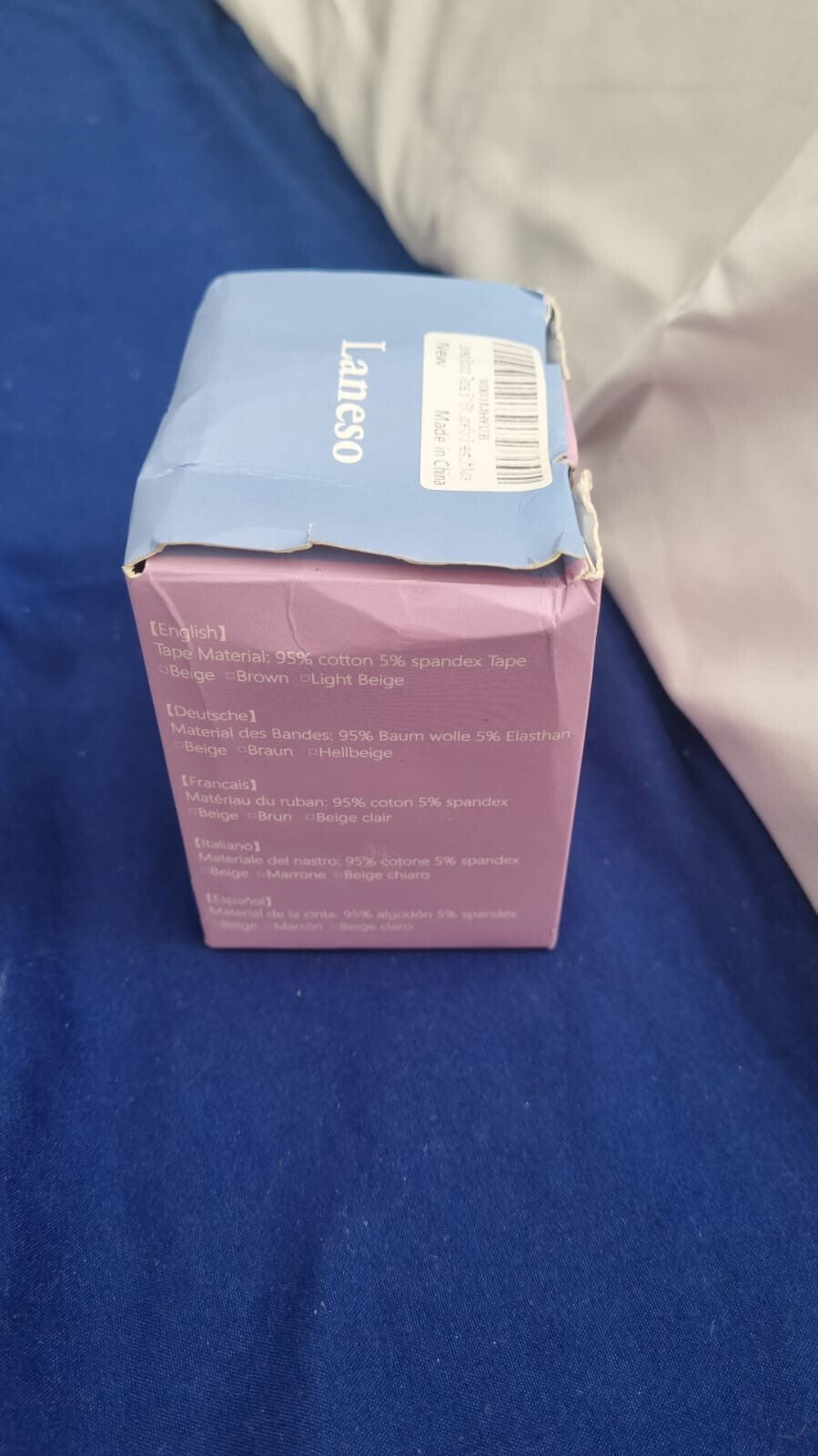 Boob Tape,Extra-Long Boobtapes, Fashion with 2pcs Reusable Nipple (box damaged)