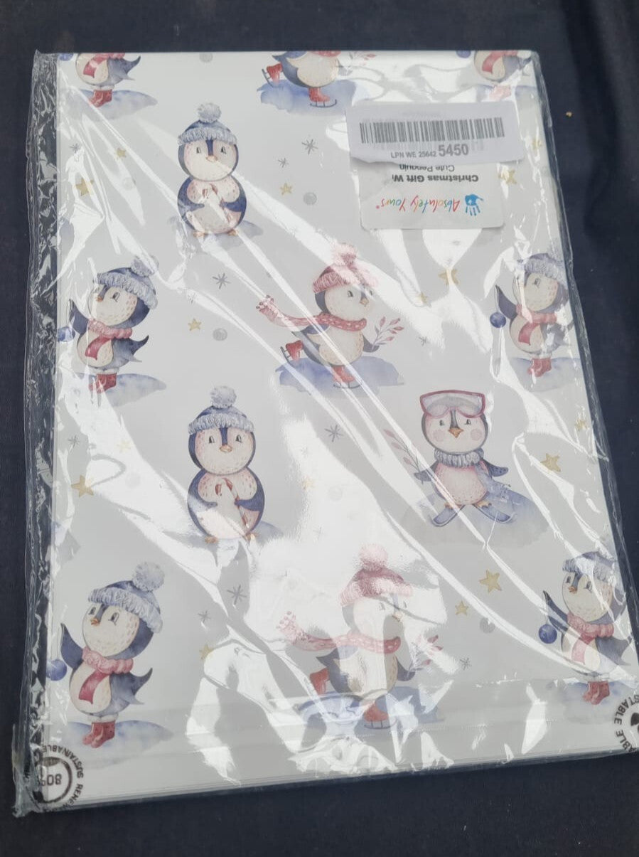 Christmas Wrapping Paper  Cute Penguin design. Gift Wrap