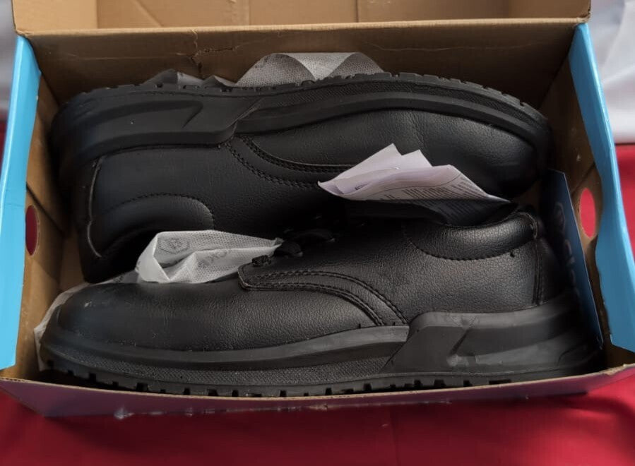 Blackrock S3 SRC Ultimate Safety Shoes, Water Resistant Shoes, Mens