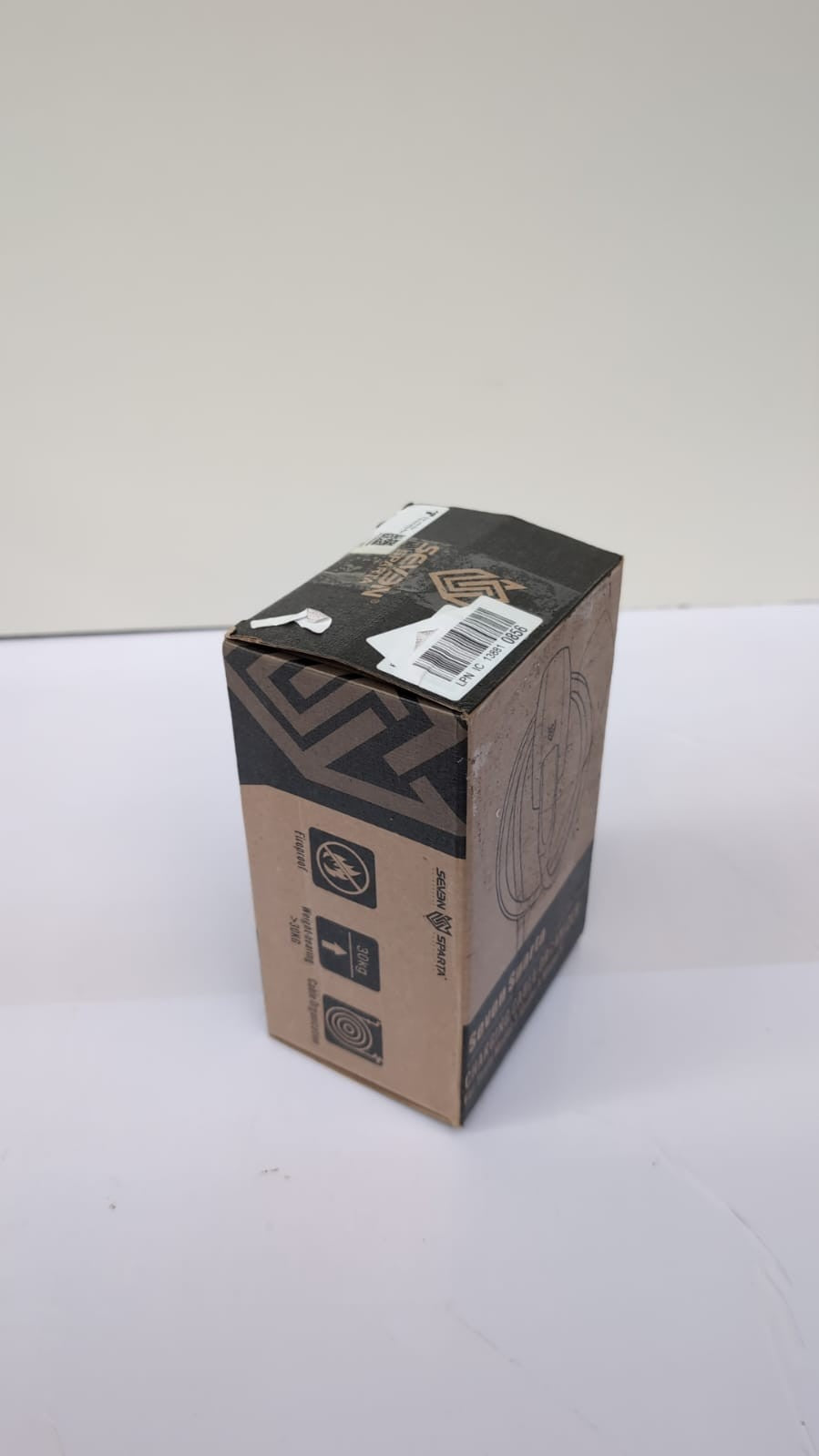 SevenSparta Charging Cable Holder w/Bracketfor Tesla (boxdamaged/missing screws)