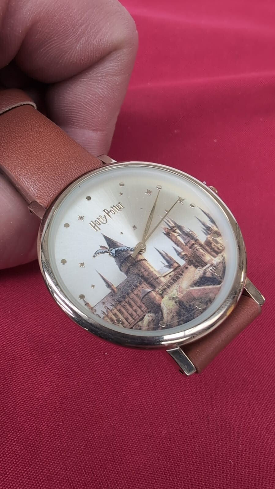 HARRY POTTER Official Hogwarts Castle Watch by The Carat