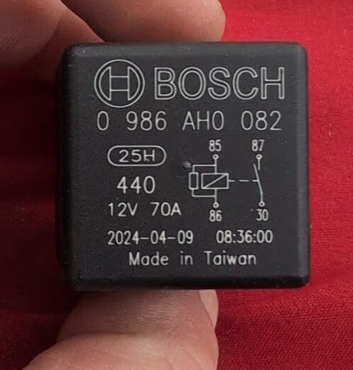 Bosch 0986AH0082 Power Relay 12V 70A, Operating Temperature (no packaging)