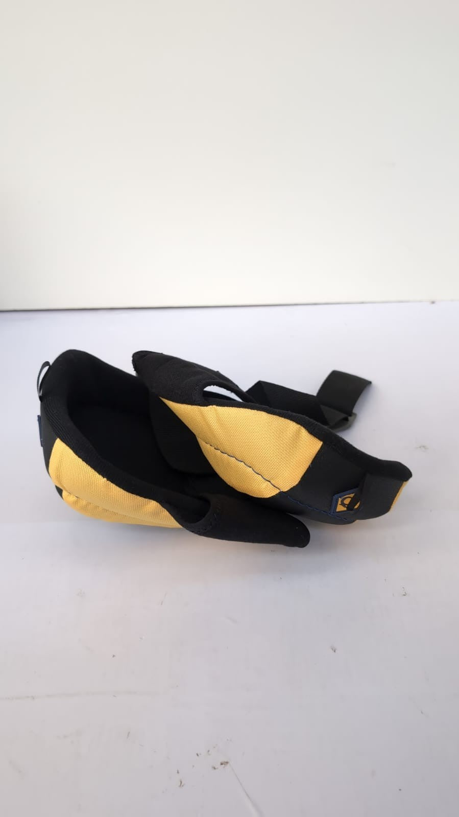 2 x TILING Knee Pads (USED)