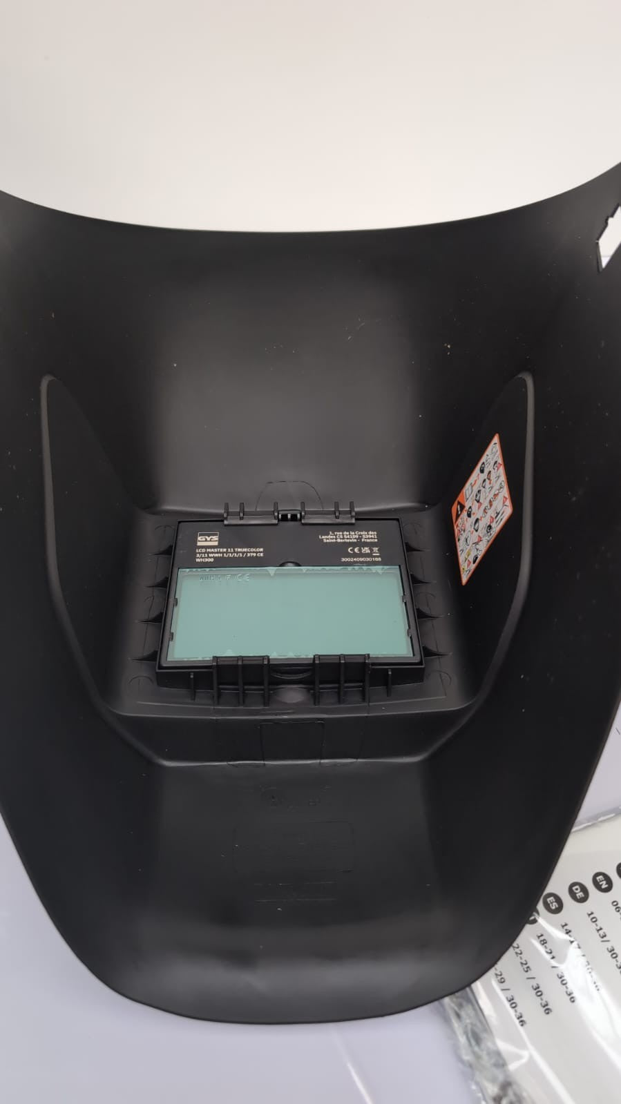 GYS Master 11 True Colour Welding Helmet – Auto Darkening (Box Damaged)