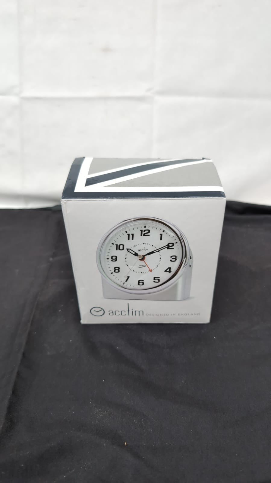 Acctim Bedside Alarm Clock, Silver, 12 x 11.3 x 7.5 cm(USED)