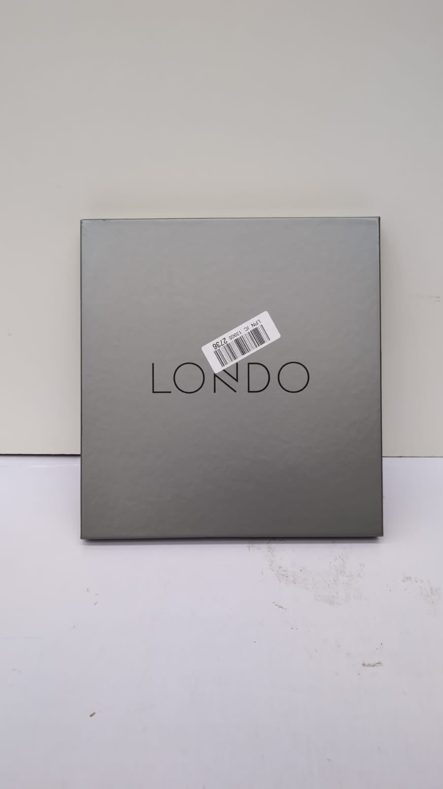 LONDO Leather Mouse Pad with Wrist Rest - Ergonomic Design, Smooth Surface