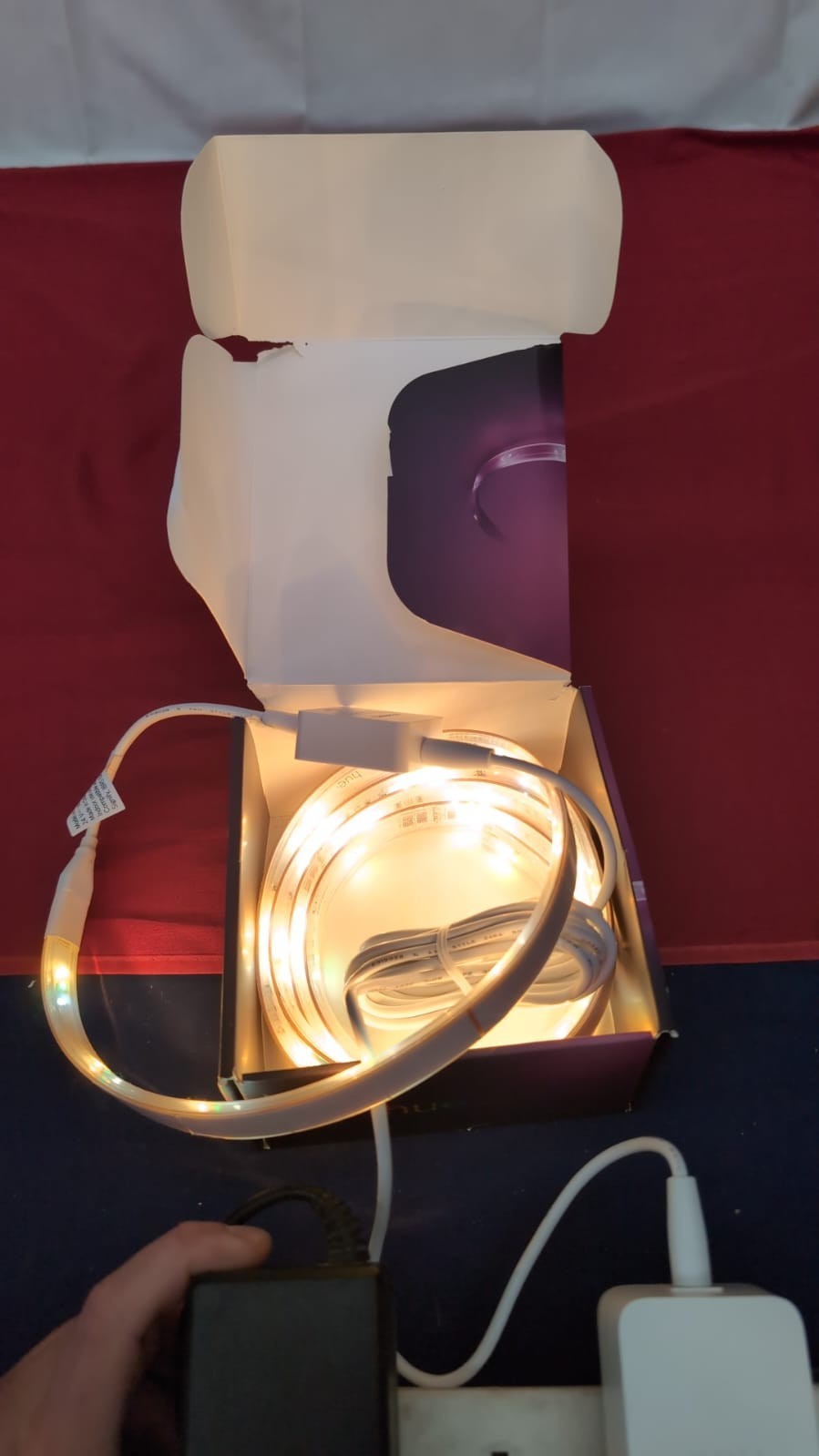 Philips Hue Lightstrip Plus [2 m] White & Colour Ambiance Smart LED(box damaged)