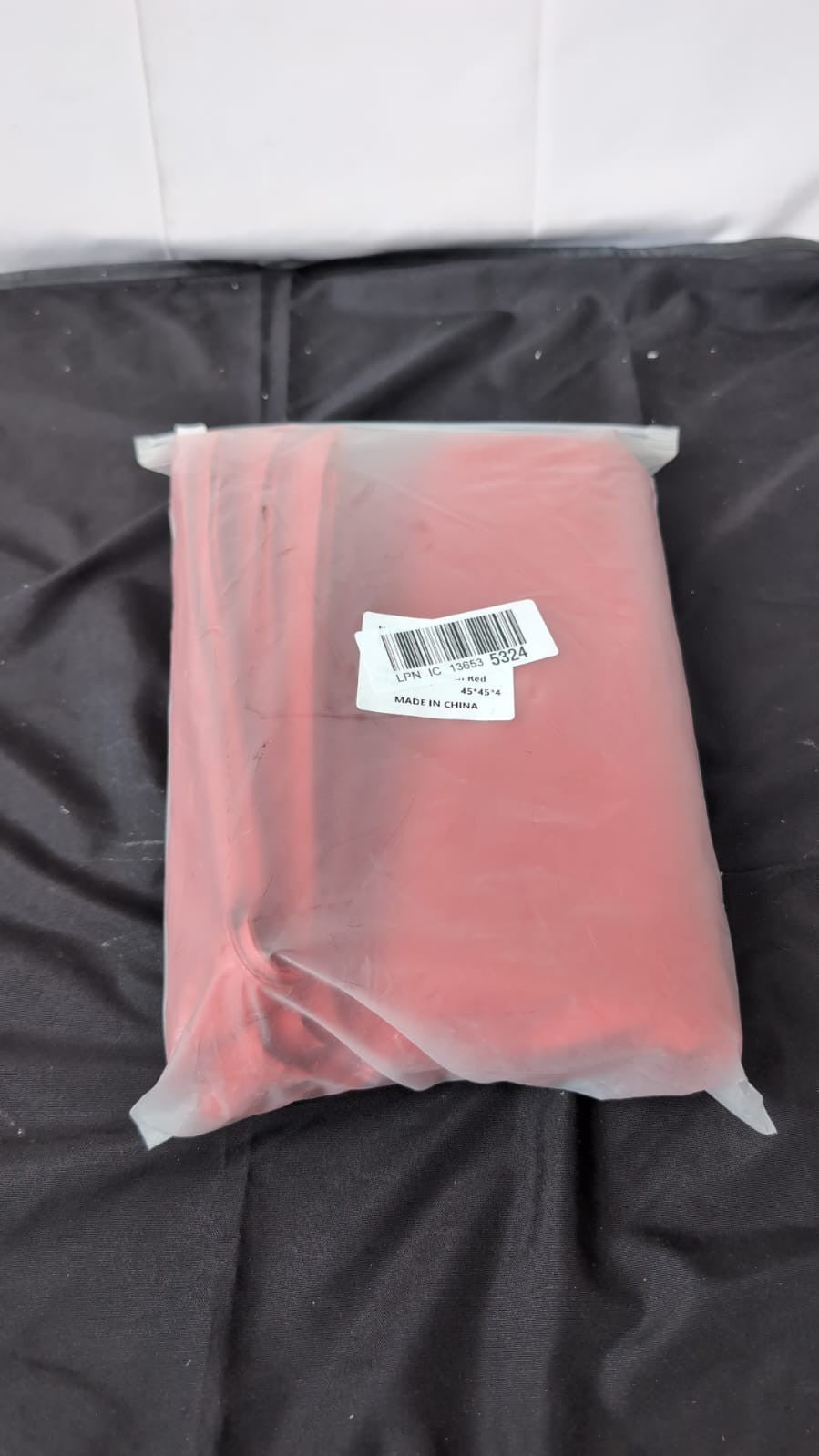 Red Cushion Covers 3 Pack 18"x 18" 45 x 45cm Pillow cover, (New - 3 pack)