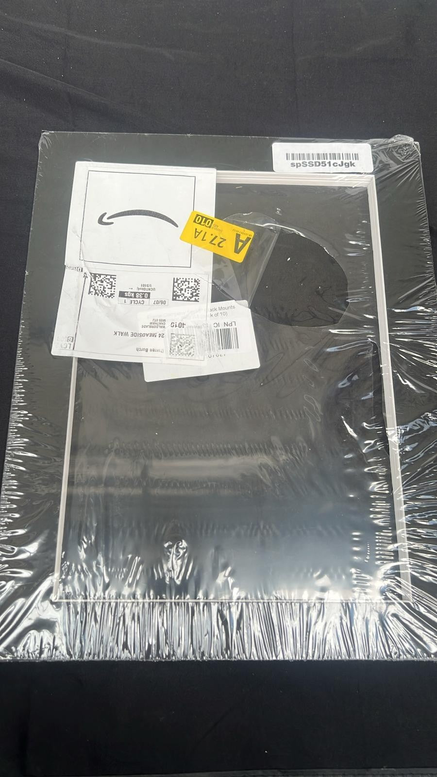 Frame Company Pack of 10 Black Mounts 14x11 for A4