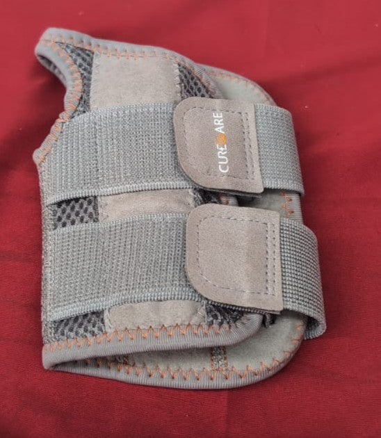 CURECARE Carpal Tunnel Wrist Splint, Adjustable Left Hand-Gray  (no packaging)