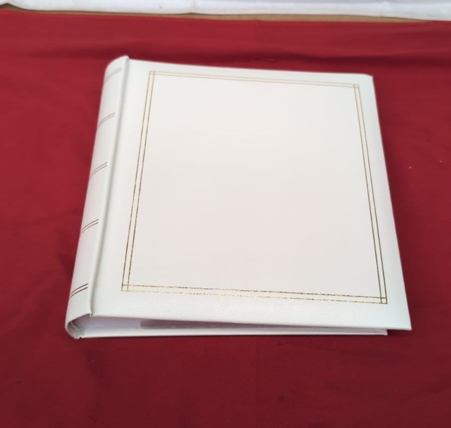 walther Design Photo Album White 20cm x 22cm(small blemish on back cover)