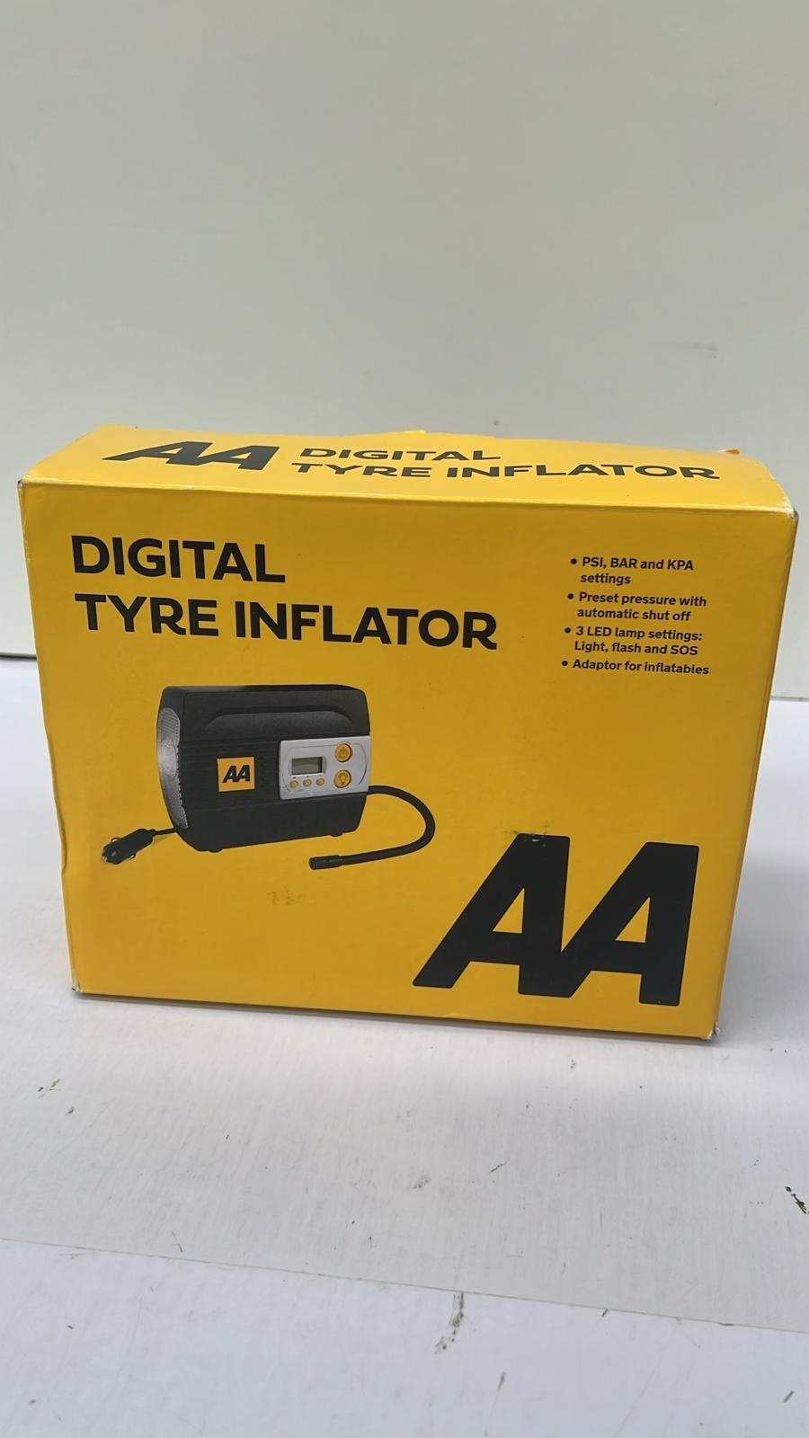 AA Digital Tyre Inflator – For Cars and Other Vehicles