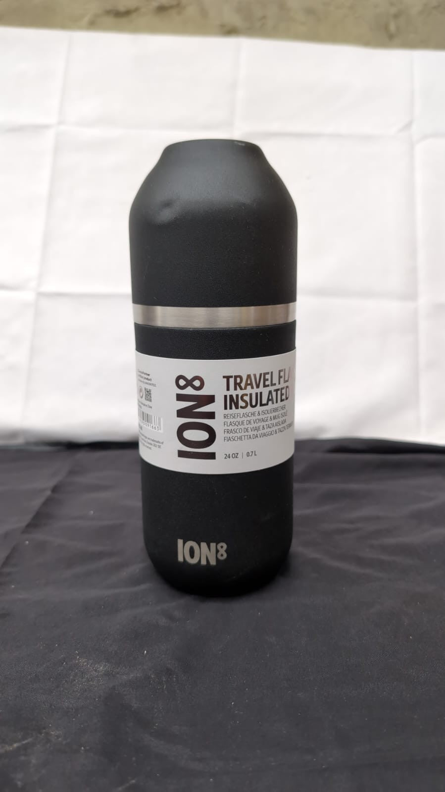 ION8 Vacuum Insulated ThermoShield 24oz ( small dent and scuff mark on bottom)