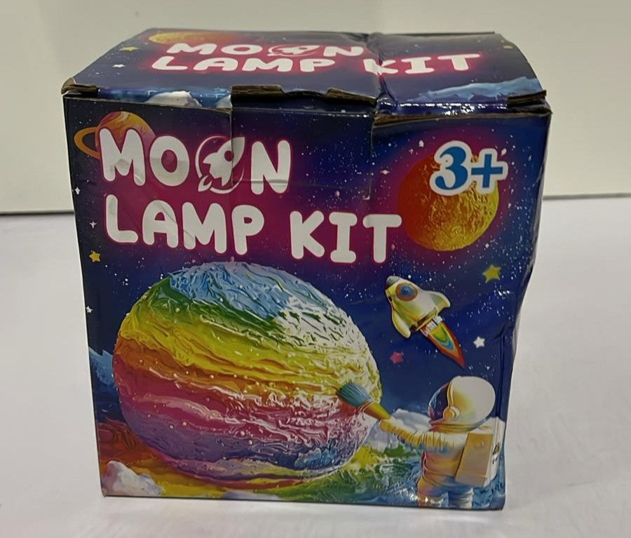 Paint Your Own Moon Lamp Kit 3+(BOX DAMAGED)