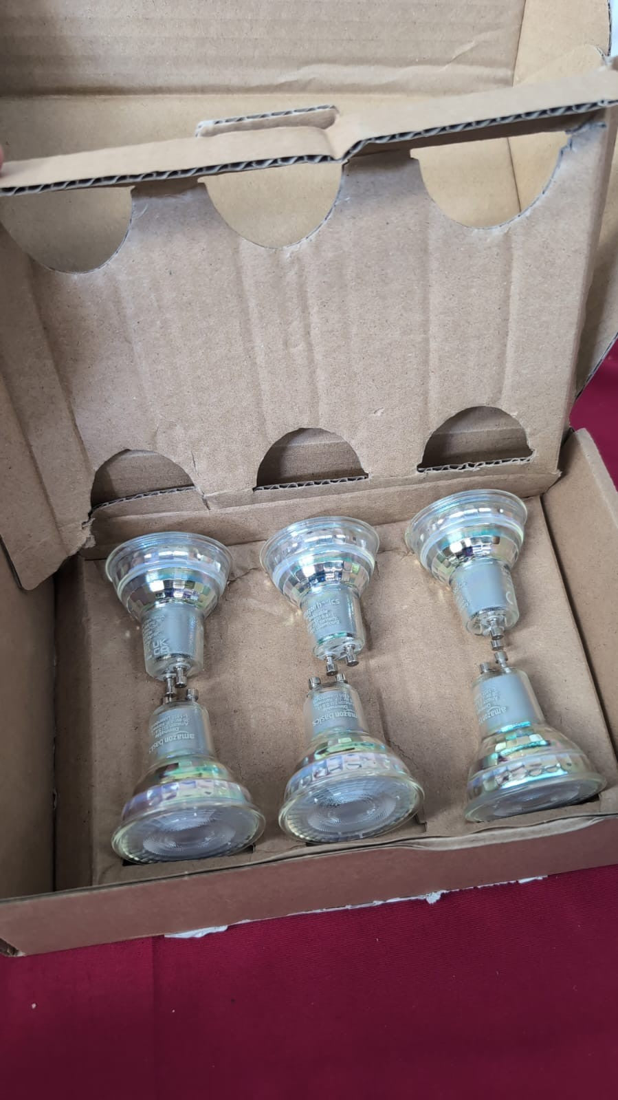 Amazon Basics  LED GU10 Spotlight Bulb, 3.7W = 35W Warm White(BOXDAMAGED)