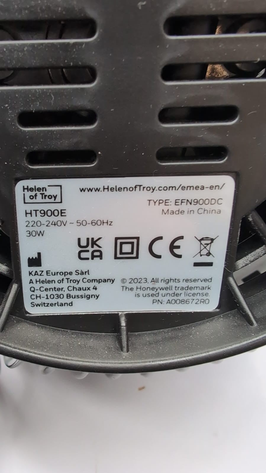 Honeywell TurboForce Power Fan, 90° Variable Tilt, 3 Speed settings (Used)