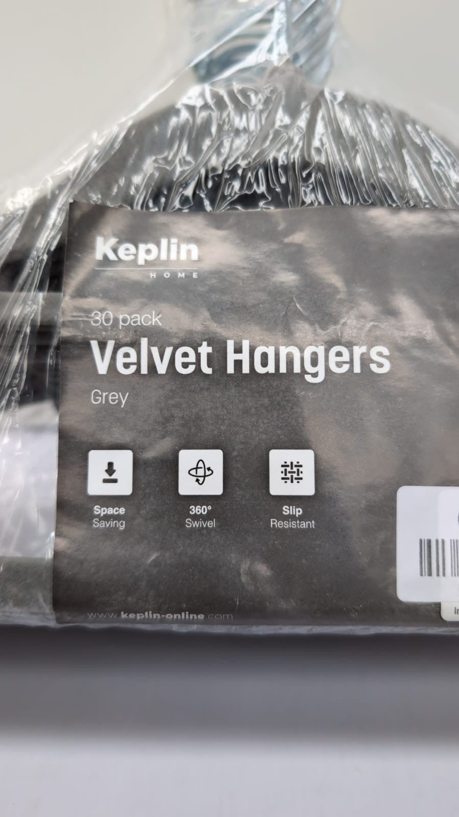 KEPLIN Velvet Hangers 30 Pack - Non-Slip Clothes Hangers