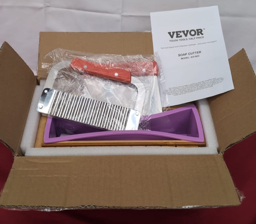 Soap Making Cutting Mold Kit ,Handmade, Wood Box with Lid (box damaged)